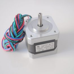 Motor nema17 0,45NM (1) Motor nema17 0,45NM (1)